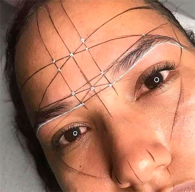 Jaquellyne Sombrancelhas